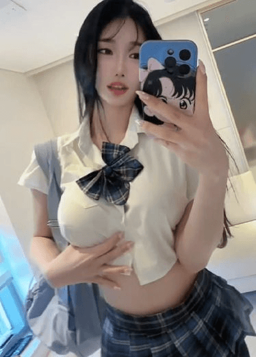 极品韩国巨乳大长腿美人，顶级的情趣诱惑！