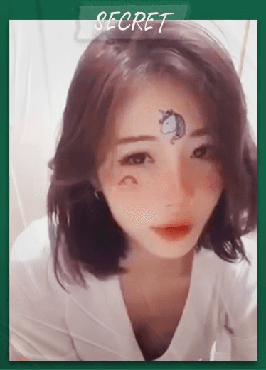 放大看美女主播嫩逼自慰