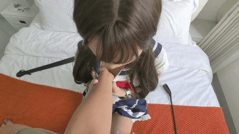 她们的故事一墙之隔只为激发更大的服从性