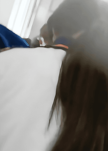 现在学生真早熟 动不动就抠抠下体逼